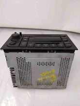 Load image into Gallery viewer, Radio Oldsmobile Bravada 2000 - NW135437
