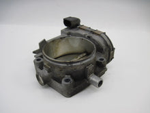 Load image into Gallery viewer, THROTTLE BODY Mercedes R350 R500 E350 C250 ML350 S400 2006 06 07 08 09 10 11 - 785841
