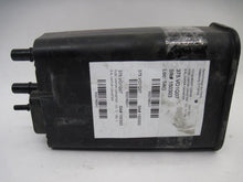 Load image into Gallery viewer, FUEL VAPOR CANISTER Volvo S80 2007 07 - 786041
