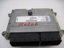 Load image into Gallery viewer, ECU ECM COMPUTER Volvo V40 S40 C30 2007 07 2008 08 2009 09 2010 10 - 786685
