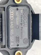 Load image into Gallery viewer, IGNITION CONTROL COMPUTER Audi 100 S6 S4 1992 92 1993 93 1994 94 - 02 - NW58938
