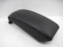 Load image into Gallery viewer, CONSOLE LID Hyundai Sonata 2012 12 - 788288
