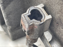 Load image into Gallery viewer, AC COMPRESSOR Saab 9-2X 2005 05 2006 06 - NW43039

