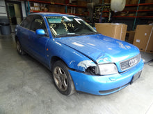 Load image into Gallery viewer, Grille  AUDI A4 1996 - NW98002
