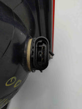 Load image into Gallery viewer, OUTER TAIL LIGHT LAMP Navigator 1998 98 1999 99 2000 00 Right - NW179899
