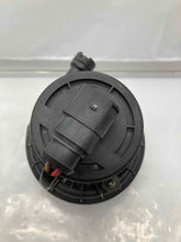 Load image into Gallery viewer, AIR INJECTION PUMP SMOG Volkswagen Golf Beetle Jetta 1998 98 1999 99 00 01 - NW8295

