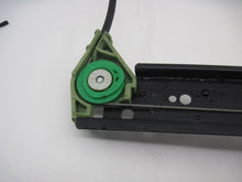 Load image into Gallery viewer, FRONT DOOR WINDOW REGULATOR POWER Audi Q7 07 08 09 10 11 12 Right - 792101
