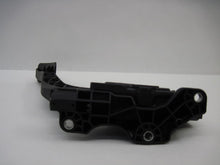 Load image into Gallery viewer, ELECTRONIC PEDAL ASSEMBLY Jaguar Vanden Pl XJ XJL 2012 12 - 792225
