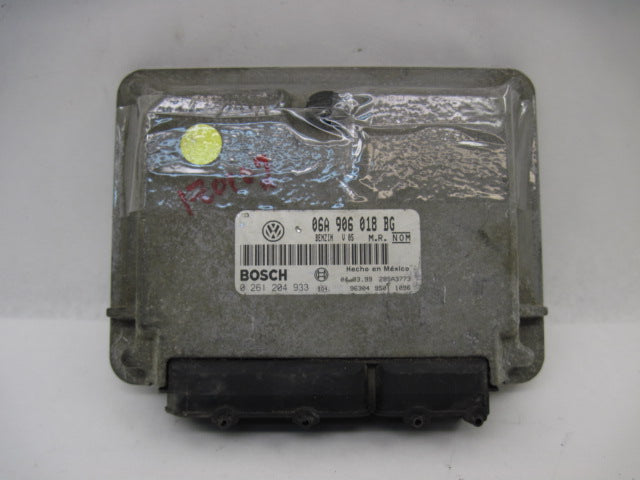 ECU ECM COMPUTER VW Golf Jetta 1999 99 2.0L - 792767