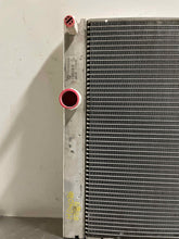 Load image into Gallery viewer, Radiator  BMW ALPINA B7 2007 - NW132045
