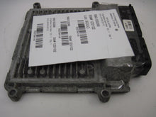 Load image into Gallery viewer, ECU ECM COMPUTER Elantra 2009 09 2010 10 2011 11 Auto - 794149
