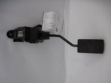 Load image into Gallery viewer, ELECTRONIC PEDAL ASSEMBLY Honda Odyssey 2007 07 - 795241
