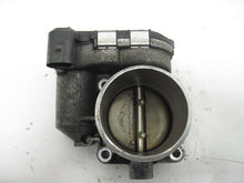 Load image into Gallery viewer, THROTTLE BODY AUDI A4 PASSAT 00 01 02 03 - 05 1.8 TURBO - 795372
