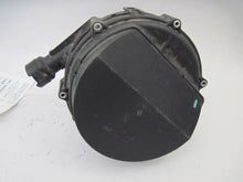 Load image into Gallery viewer, AIR INJECTION PUMP SMOG BMW M5 540i 1999 99 2000 00 2001 01 2002 02 2003 03 - 798731
