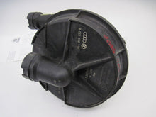 Load image into Gallery viewer, AIR INJECTION PUMP SMOG Audi TT A4 A6 Golf Toureg Jetta 00 01 02 03 04 05 - 09 - 798940
