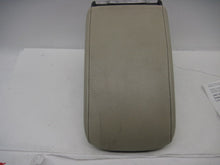 Load image into Gallery viewer, CONSOLE LID Volkswagen Jetta 2014 14 - 799037
