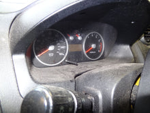 Load image into Gallery viewer, Speedometer Cluster Hyundai Tiburon 2006 - NW160378
