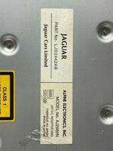 Load image into Gallery viewer, NAVIGATION PLAYER Jaguar XJ8 XK8 00 01 02 03 04 05 06 - NW105433
