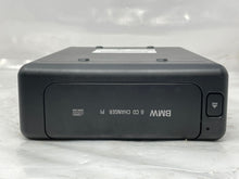 Load image into Gallery viewer, CD CHANGER BMW 740i 750i 1999 99 00 01 - NW136611
