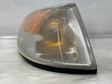 Load image into Gallery viewer, Park Lamp Light  SAAB 9-5 2000 - NW83448
