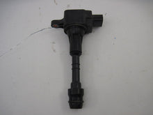 Load image into Gallery viewer, IGNITION COIL Infiniti QX56 Nissan Titan Armada 2004 04 2005 05 2006 06 - 808217
