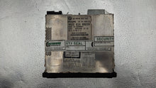 Load image into Gallery viewer, Radio  BMW 740I 1998 - NW136660

