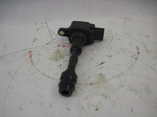 Load image into Gallery viewer, IGNITION COIL Infiniti M45 Q45 FX45 02 03 04 05 06 - 09 - 808873
