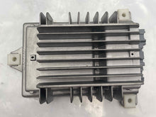 Load image into Gallery viewer, AMPLIFIER Saab 9-3 2007 07 - NW139556
