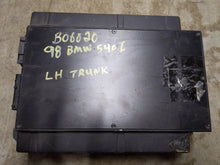 Load image into Gallery viewer, Radio  BMW 540I 1998 - NW7388
