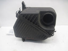 Load image into Gallery viewer, AIR CLEANER BOX Hyundai Santa Fe Kia Sorento 10 11 12 13 - 809449
