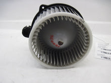 Load image into Gallery viewer, FRONT A/C HEATER BLOWER MOTOR Santa Fe Sedona Sorento 10-15 - 809492

