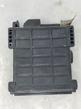Load image into Gallery viewer, ECU ECM COMPUTER Mercedes 190 1985 85 1986 86 - NW61649
