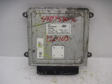 Load image into Gallery viewer, ECU ECM COMPUTER Elantra 2009 09 2010 10 2011 11 Auto - 810692
