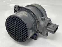 Load image into Gallery viewer, Mass Air Flow Sensor Meter MAF Audi TT 2001 01 2002 02 - NW4764
