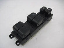 Load image into Gallery viewer, TRANSFER CASE CONTROL MODULE COMPUTER Pathfinder 05 06 07 - 811688
