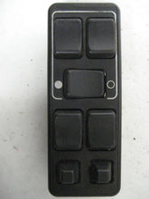 Load image into Gallery viewer, WINDOW SWITCH Volvo 740 1989 89 - 8118
