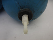 Load image into Gallery viewer, VACUUM PUMP Audi A8 S8 2007 07 - 812284
