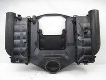 Load image into Gallery viewer, AIR CLEANER BOX Gl320 Gl350 Gl450 Gl550 ML320 ML350 ML450 07-12 - 814749

