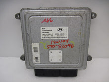 Load image into Gallery viewer, ECU ECM COMPUTER Elantra 2009 09 2010 10 2011 11 Auto - 815313
