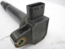 Load image into Gallery viewer, IGNITION COIL Tacoma 2000 00 2001 01 2002 02 2003 03 2004 04 - 815642
