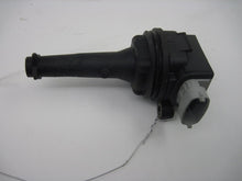Load image into Gallery viewer, IGNITION COIL Volvo V70 V40 04 05 06 07 08 - 815741
