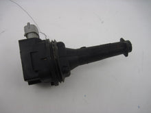 Load image into Gallery viewer, IGNITION COIL Volvo V70 V40 04 05 06 07 08 - 815743
