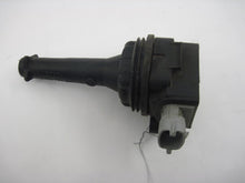 Load image into Gallery viewer, IGNITION COIL Volvo V70 V40 04 05 06 07 08 - 815745
