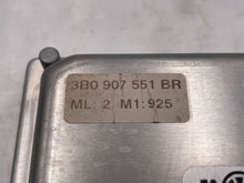 Load image into Gallery viewer, ECU ECM COMPUTER Passat 2001 01 2.8L - NW62833

