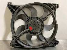 Load image into Gallery viewer, RADIATOR FAN ASSEMBLY HYUNDAI SANATA FE 01 02 03 - 06 - NW63920
