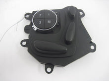 Load image into Gallery viewer, FRONT DOOR WINDOW SWITCH Mercedes-Benz E500 2005 05 - 818524
