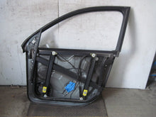 Load image into Gallery viewer, FRONT WINDOW REGULATOR Volkswagen Touareg 2004 04 2005 05 2006 06 07 Left - 819020
