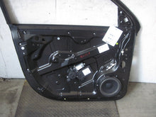 Load image into Gallery viewer, FRONT WINDOW REGULATOR Volkswagen Touareg 2004 04 2005 05 2006 06 07 Left - 819020
