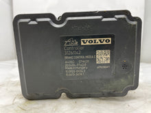 Load image into Gallery viewer, ABS PUMP Volvo V70 S80 2008 08 - NW2933
