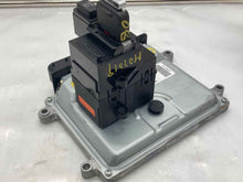 Load image into Gallery viewer, ECU ECM COMPUTER Volvo V70 XC60 S80 2008 08 2009 09 2010 10 - NW63207
